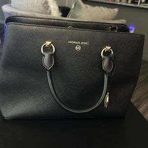 Michael Kors Medium Black Saffiano purse